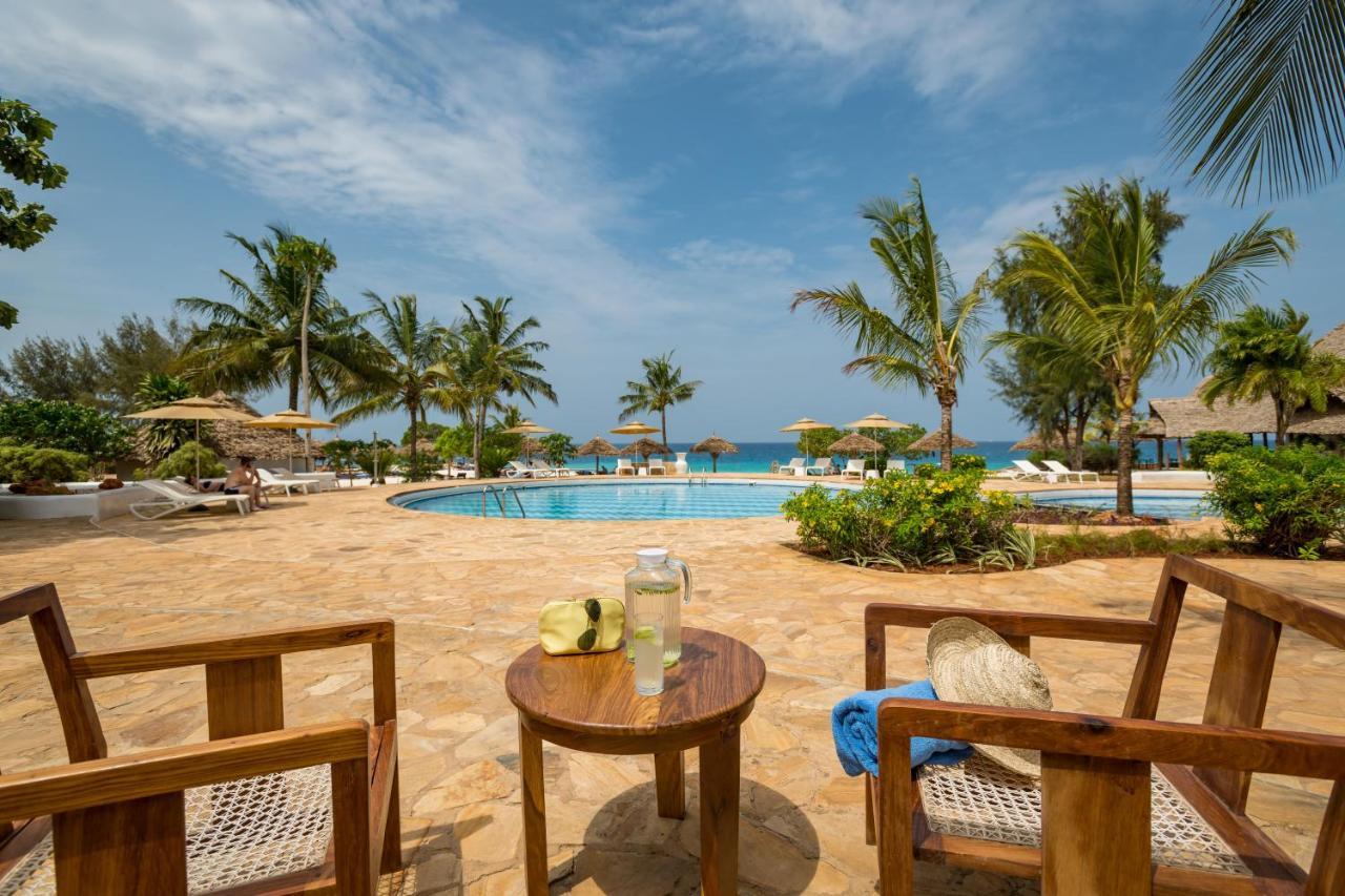 Sandies Baobab Beach Zanzibar Nungwi Buitenkant foto